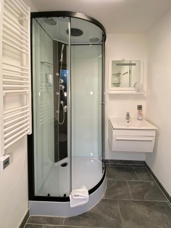 1,5 Zimmer Apartment In S-Bahn Naehe, 35 Qm, Max 4 Pers, Zentral, Private Terasse, Internet 250 Mbit Gärtringen Exterior foto