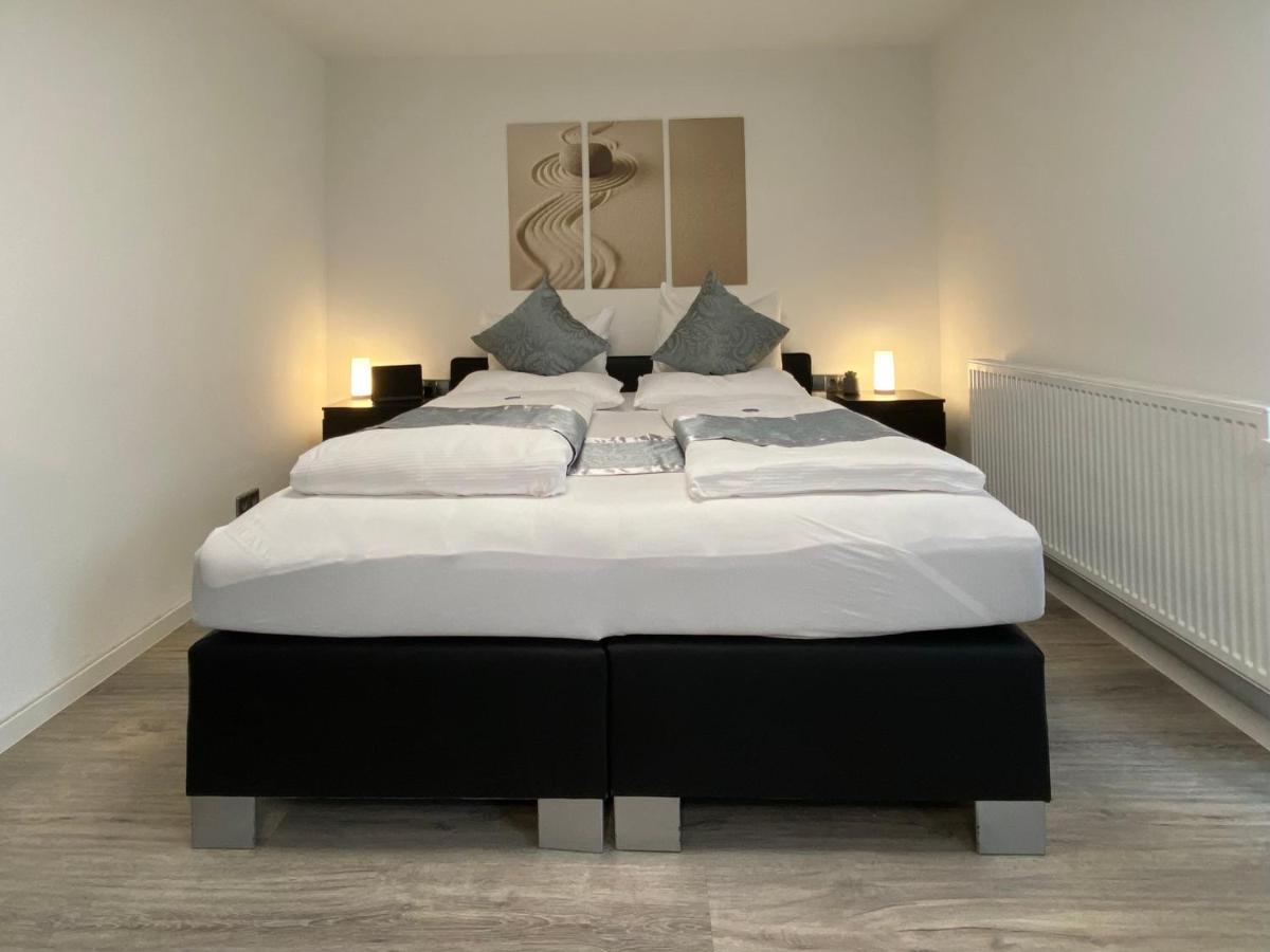 1,5 Zimmer Apartment In S-Bahn Naehe, 35 Qm, Max 4 Pers, Zentral, Private Terasse, Internet 250 Mbit Gärtringen Exterior foto