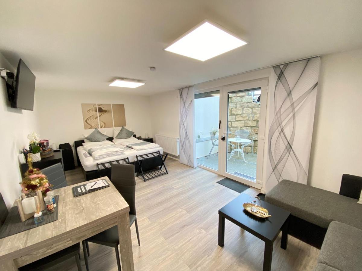 1,5 Zimmer Apartment In S-Bahn Naehe, 35 Qm, Max 4 Pers, Zentral, Private Terasse, Internet 250 Mbit Gärtringen Exterior foto